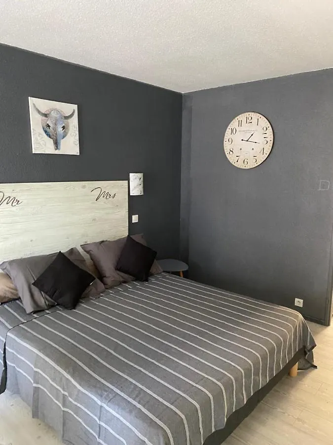 Appt Les Hameaux 2.0 Apartment Arles